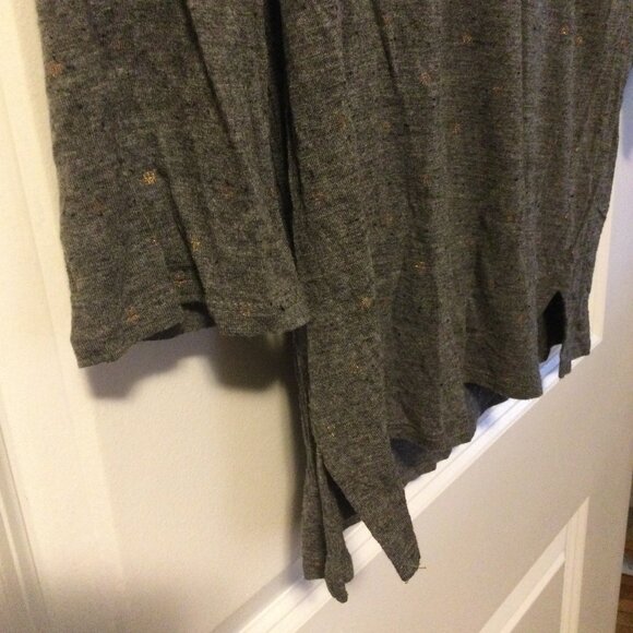 Grey & Rose Gold Polka Dot LOFT Top - Size Medium - Picture 4 of 5